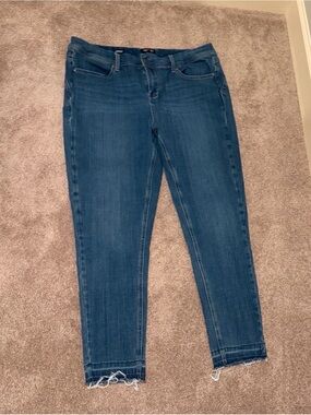 NYDJ Curves 360 Boost Skinny Ankle Jeans Size 14 Raw Frayed Hem Tummy Control